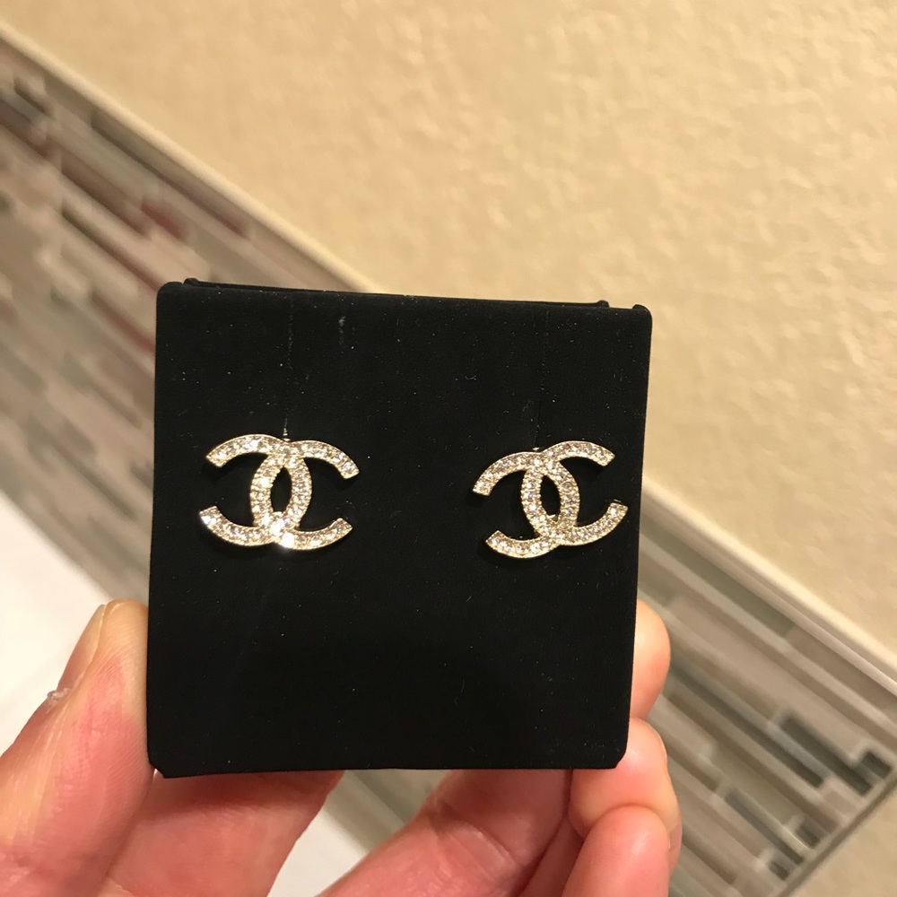 SOLD Chanel crystal CC earrings - Picture 2 of 7